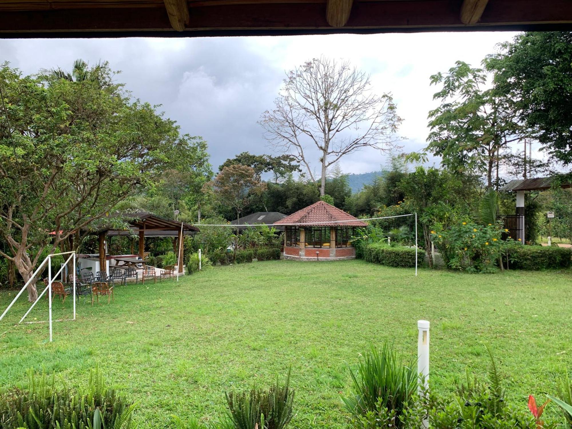 Cabanas Bambu Mindo Esterno foto